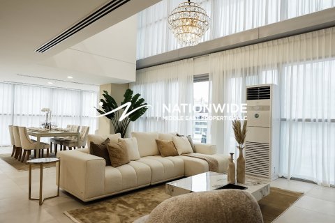 Apartment in Abu Dhabi, UAE 1 bedroom, 53 sq.m. № 613942 - photo 3