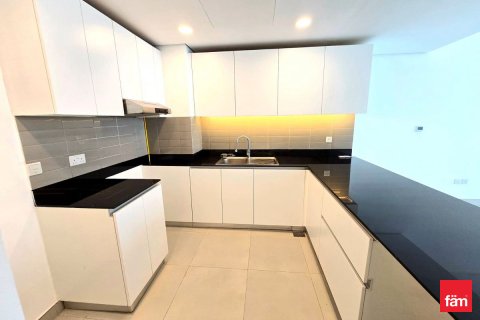 Apartament de închiriat în Dubai, EAU 3 dormitoare, 142.2 mp. №661751 - poză 2