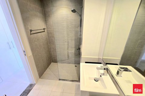 Apartament de închiriat în Dubai, EAU 3 dormitoare, 142.2 mp. №661751 - poză 11