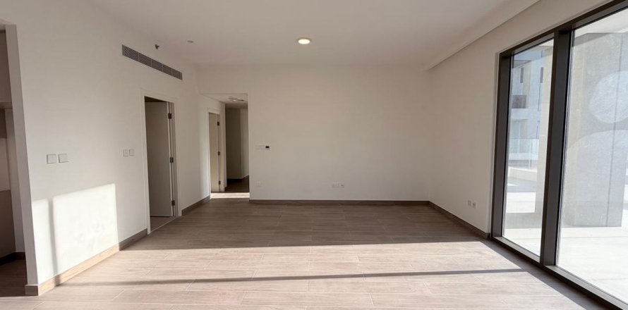 Appartamento a Dubai, EAU 3 camere da letto, 284.7 mq. № 661680