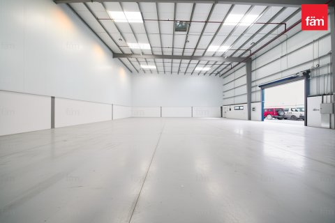 Varasto Dubai, Arabiemiraatit 712.5 m2 № 703883