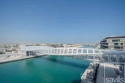 Apartment in Jumeirah, Dubai, UAE 4 bedrooms, 542 sq.m. № 681007 - photo 16