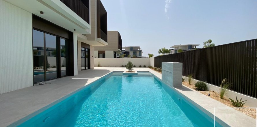 Villa a Dubai Hills Estate, Dubai, EAU 5 camere da letto, 660 mq. № 681025