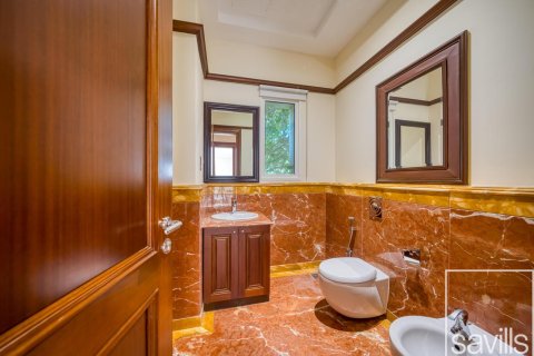 Emirates Hills, Dubai, UAE의 임대용 빌라 침실 7개, 1499제곱미터 번호 681006 - 사진 22