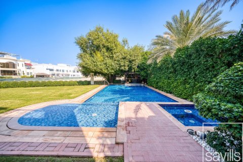 Emirates Hills, Dubai, UAE의 임대용 빌라 침실 7개, 1499제곱미터 번호 681006 - 사진 2