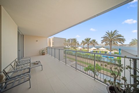 阿联酋 Abu Dhabi Al Raha Beach 联排别墅  3 卧, 345.67 平方米 , 编号 749239