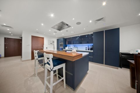 Müüa ridamaja asukohaga Al Raha Beach, Abu Dhabi, AÜE: 3 magamistoaga, 345.67 m² Nr 749239 - pilt 8