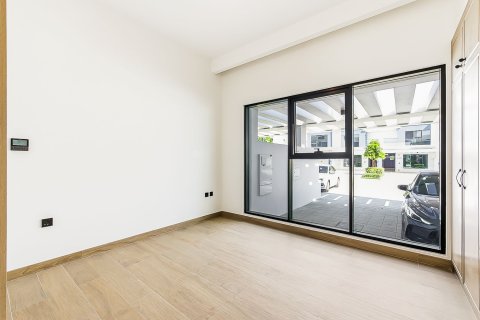 Rijtjeshuis te koop in Damac Lagoons, Dubai, VAE 4 slaapkamers, 144 vr.m., nr 749238 - foto 6
