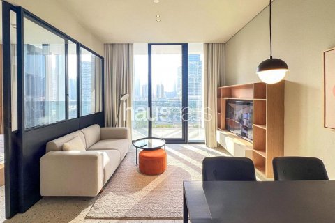 Apartment in Business Bay, Dubai, UAE 1 bedroom, 61 sq.m. № 625617 - photo 2