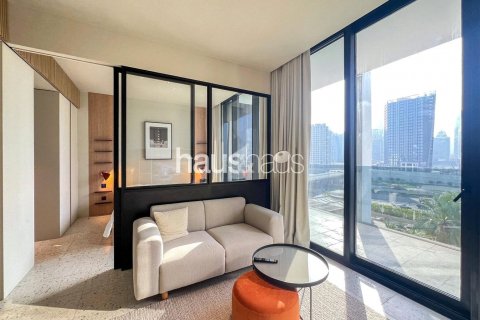 Apartment in Business Bay, Dubai, UAE 1 bedroom, 61 sq.m. № 625617 - photo 4