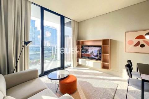 Apartment in Business Bay, Dubai, UAE 1 bedroom, 61 sq.m. № 625617 - photo 1