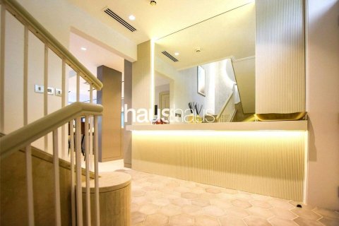 Villa in Dubai Marina, Dubai, UAE 3 bedrooms, 520 sq.m. № 625641 - photo 11