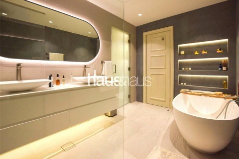 Villa in Dubai Marina, Dubai, UAE 3 bedrooms, 520 sq.m. № 625641 - photo 7