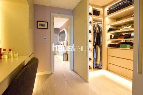 Villa in Dubai Marina, Dubai, UAE 3 bedrooms, 520 sq.m. № 625641 - photo 24