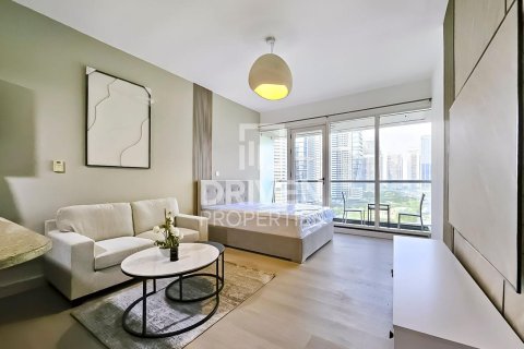 דירה למכירה ב Jumeirah Lake Towers, Dubai, איחוד האמירויות 1 חדר, 38.46 מ"ר, מספר 755864 - תמונה 3