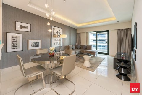 Apartament në Business Bay, Dubai, Emiratet e Bashkuara Arabe 1 dhomë gjumi, 98.1 m2. № 661873 - Foto 4