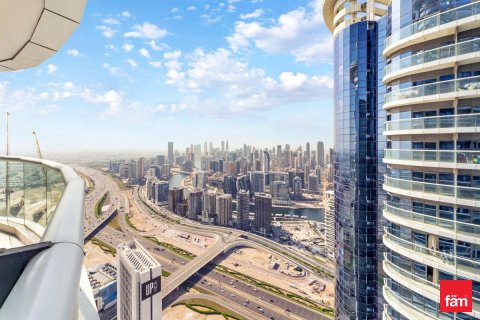 Apartament në Business Bay, Dubai, Emiratet e Bashkuara Arabe 1 dhomë gjumi, 98.1 m2. № 661873 - Foto 1