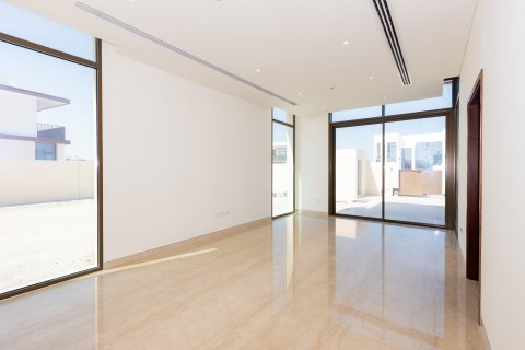 Üürile anda villa asukohaga Abu Dhabi, AÜE: 5 magamistoaga, 496 m² Nr 716442 - pilt 13