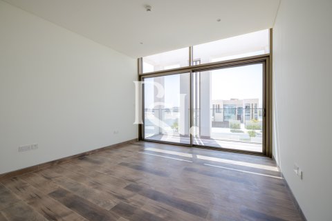 Üürile anda villa asukohaga Abu Dhabi, AÜE: 5 magamistoaga, 496 m² Nr 716442 - pilt 2