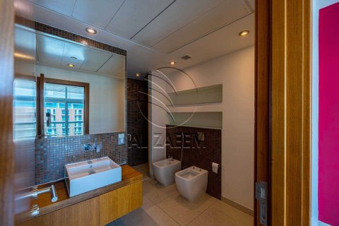 Apartment in Al Raha Beach, Abu Dhabi, UAE 3 bedrooms, 216 sq.m. № 615048 - photo 23