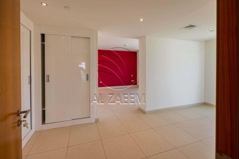 Apartment in Al Raha Beach, Abu Dhabi, UAE 3 bedrooms, 216 sq.m. № 615048 - photo 15