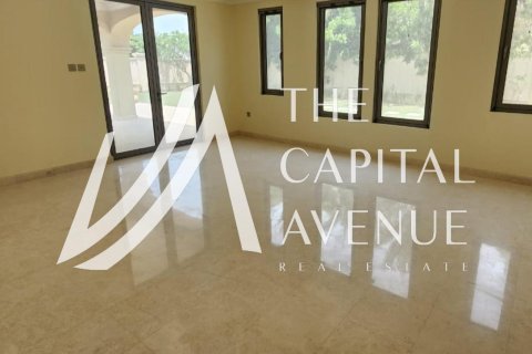 Villa à louer à Saadiyat Island, Abu Dhabi, EAU 5 chambres, 452 m2 № 652888 - photo 4