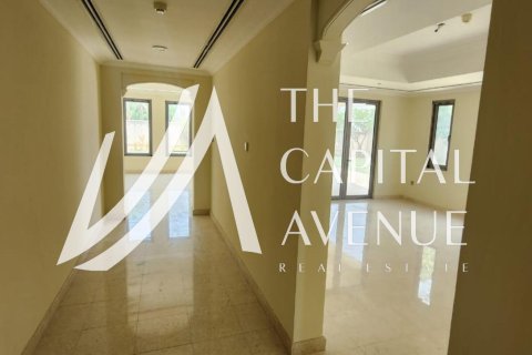 Villa à louer à Saadiyat Island, Abu Dhabi, EAU 5 chambres, 452 m2 № 652888 - photo 7