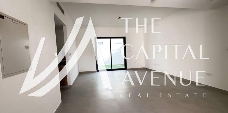 Townhouse în Al Ghadeer, Abu Dhabi, EAU 2 dormitoare, 157 mp.  №652889