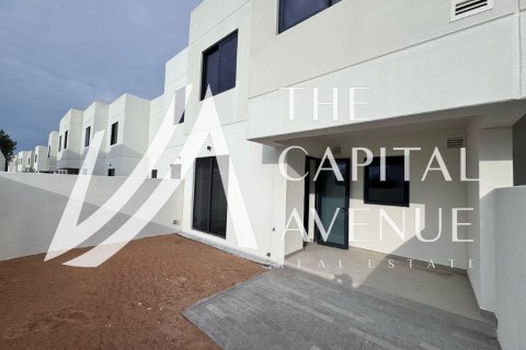 Radový dom na Yas Island, Abu Dhabi, SAE 3 spálne, 169 m2 č. 652887 - Fotografia 2