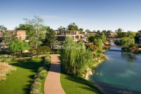 Villa in Dubai Land, UAE 4 bedrooms, 480 sq.m. № 717811 - photo 12