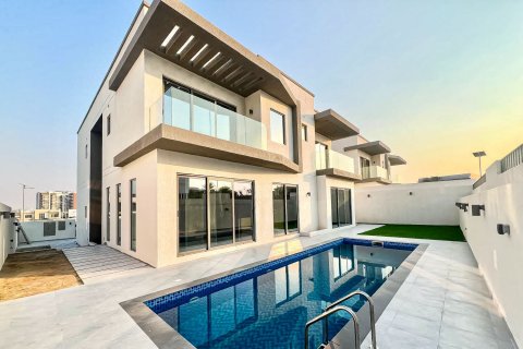 Al Furjan, Dubai, संयुक्त अरब अमीरात में विला, 6 बेडरूम, 592.59 वर्ग मीटर, संख्या 750902 - फ़ोटो 17