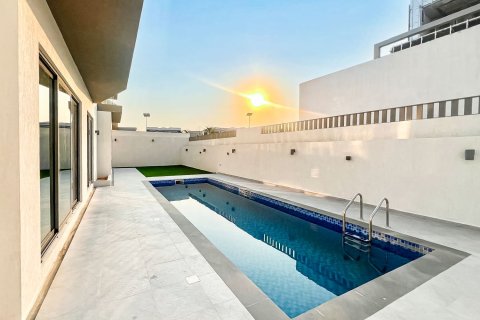 Al Furjan, Dubai, संयुक्त अरब अमीरात में विला, 6 बेडरूम, 592.59 वर्ग मीटर, संख्या 750902 - फ़ोटो 5