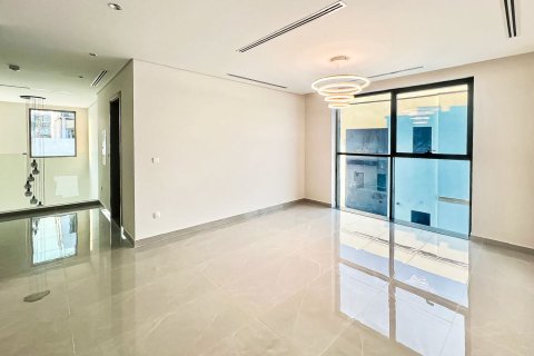 Al Furjan, Dubai, संयुक्त अरब अमीरात में विला, 6 बेडरूम, 592.59 वर्ग मीटर, संख्या 750902 - फ़ोटो 6