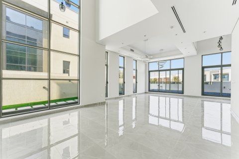 Villa en alquiler en Al Furjan, Dubai, EAU 6 dormitorios, 600 m2 № 750900 - foto 2