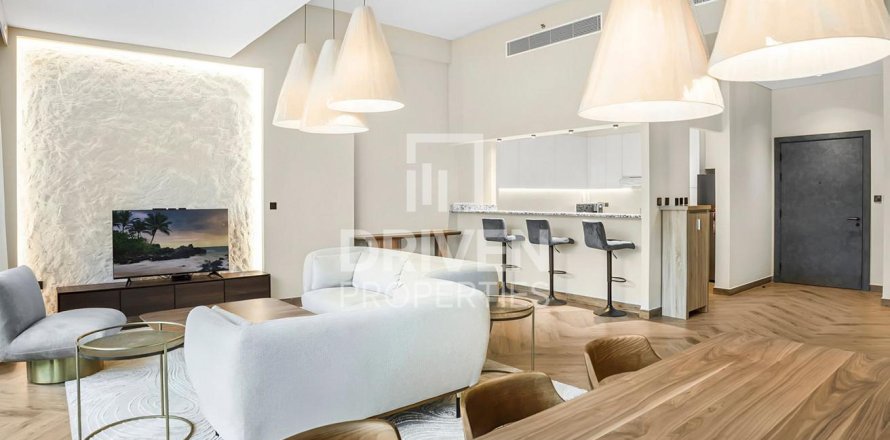 Apartment in Dubai Marina, UAE 2 bedrooms, 329 sq.m. № 684012