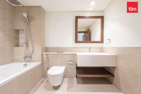 Apartment in Dubai Harbour, UAE 1 bedroom, 67.4 sq.m. № 622126 - photo 12