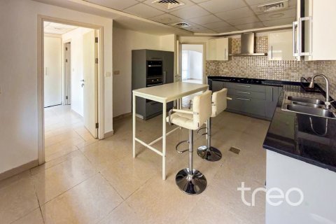 Vilă de închiriat în Meadows, Dubai, EAU 4 dormitoare, 81.66 mp.  №741133 - poză 6