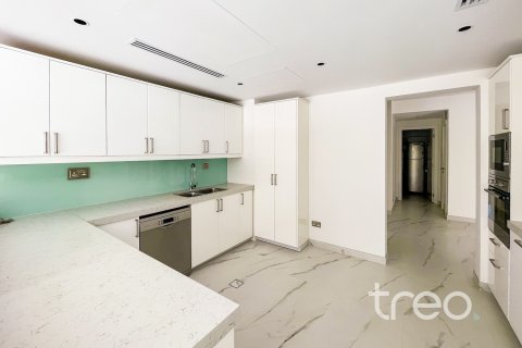 Vila v The Springs, Dubai, SAE 3 spálne, 269.79 m2 č. 741134 - Fotografia 14