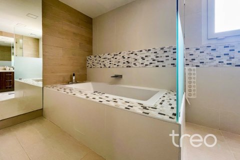 Vila v The Springs, Dubai, SAE 3 spálne, 269.79 m2 č. 741134 - Fotografia 8
