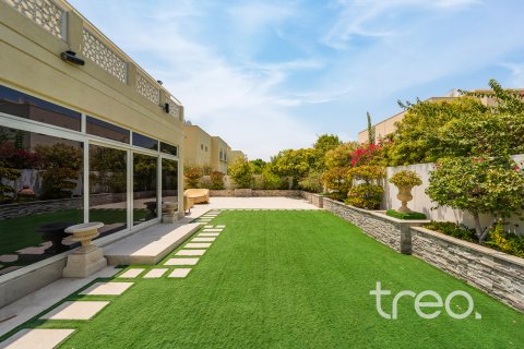 Villa zur Miete in Meadows, Dubai, VAE 4 Schlafzimmer, 50.63 m2 Nr. 741132 - Foto 18