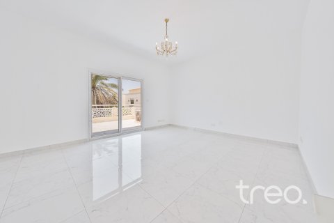 Villa zur Miete in Meadows, Dubai, VAE 4 Schlafzimmer, 50.63 m2 Nr. 741132 - Foto 7