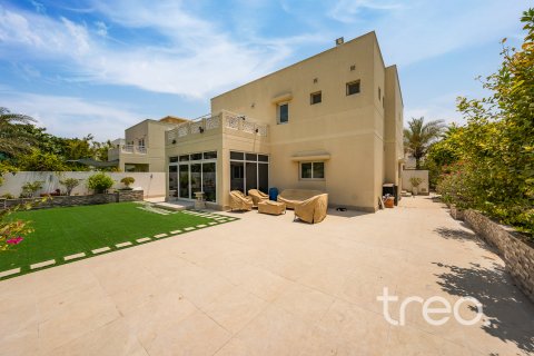 Villa zur Miete in Meadows, Dubai, VAE 4 Schlafzimmer, 50.63 m2 Nr. 741132 - Foto 6
