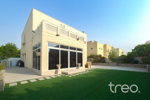 Vilă de închiriat în Meadows, Dubai, EAU 4 dormitoare, 50.63 mp.  №741132 - poză 13