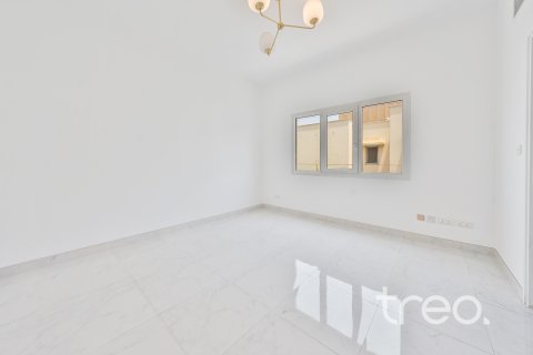 Villa zur Miete in Meadows, Dubai, VAE 4 Schlafzimmer, 50.63 m2 Nr. 741132 - Foto 16