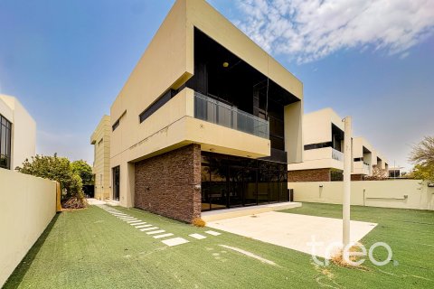 Вилла в DAMAC Hills (Akoya by DAMAC), Дубай, ОАЭ 5 спален, 510.78м2 № 741131