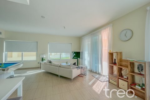 Villa Jumeirah Park, Dubaijā, AAE 4 istabas, 386.2 m2 Nr. 741136 - attēls 3