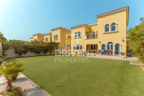 Снять в аренду виллу в Jumeirah Park, Дубай, ОАЭ 3 спальни, 678м2, № 655580 - фото 17