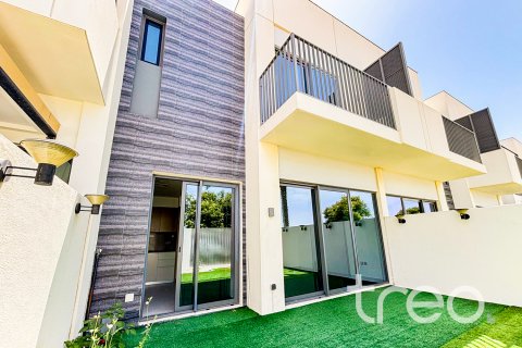 Řadový dům v Arabian Ranches 3, Dubai, SAE 3 ložnice, 179.86 m² Č.: 733830 - fotografie 1