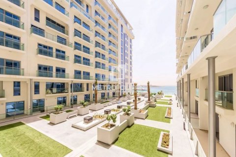 Apartament në Al Marjan Island, Ras Al Khaimah, Emiratet e Bashkuara Arabe 1 dhomë gjumi, 72 m2. № 593109 - Foto 1