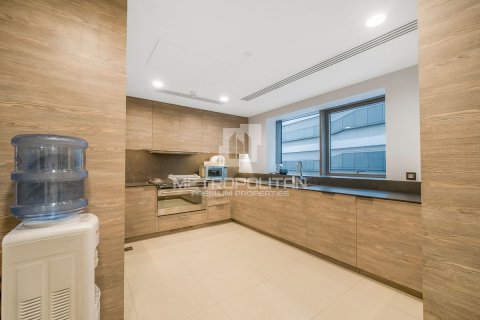Appartamento in vendita a Palm Jumeirah, Dubai, EAU 3 camere da letto, 896 mq. № 592491 - foto 15